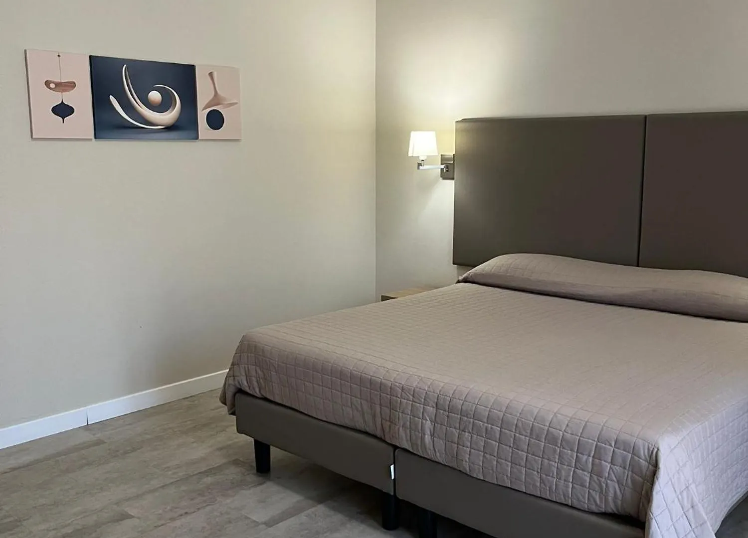 Il Gabbiano Otel Termini Imerese 3*,  İtalya