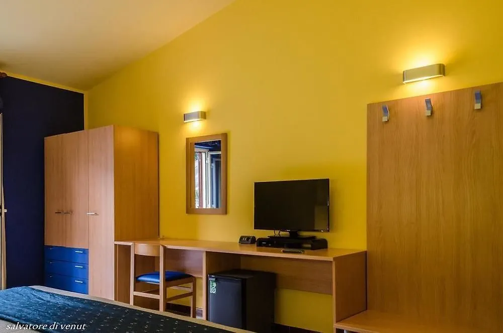 ***  Il Gabbiano Otel Termini Imerese İtalya